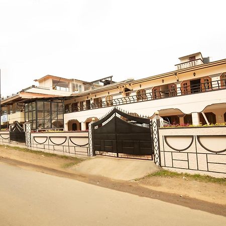 Lazo Silver Lake , Ooty Bagian luar foto