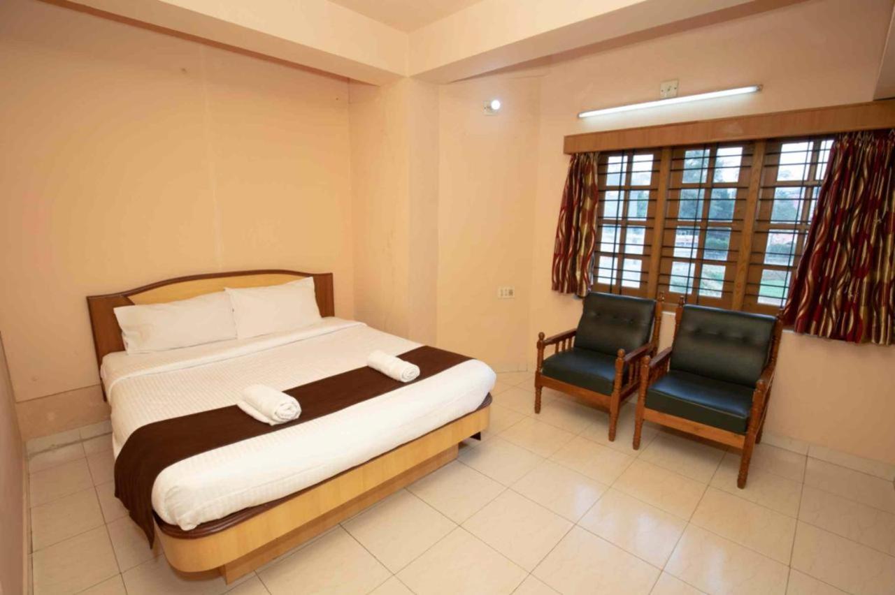 Lazo Silver Lake , Ooty Bagian luar foto